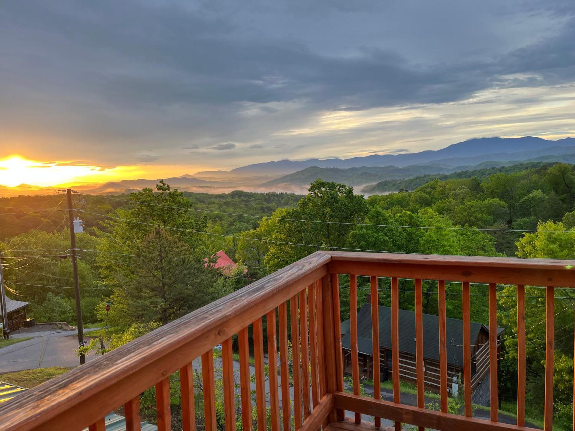 A Walk In The Clouds By Eden Crest Villa Sevierville Exterior foto